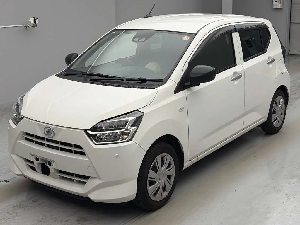 Daihatsu Mira e:S LA350S 2021